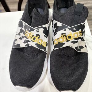 Adidas Monochrome Patterned Sneakers